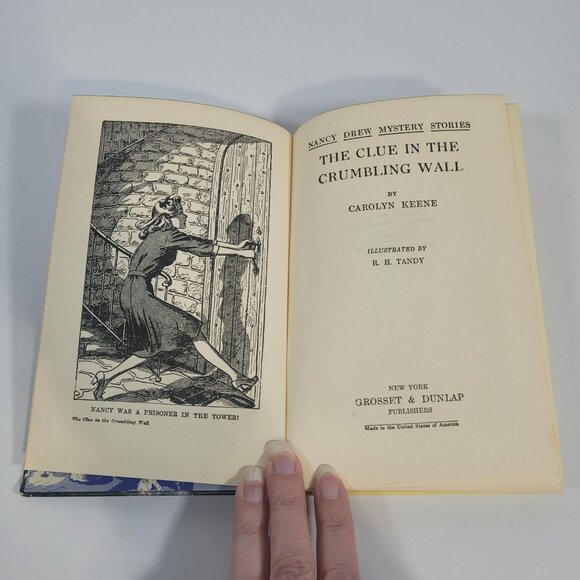 Vintage Nancy Drew Mystery Clue In The Crumbling Wall #22 Original Text 1960s - Picture 3 of 14